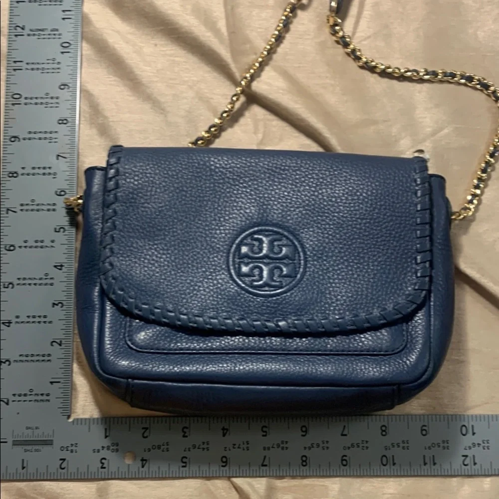 Tory Burch Blue Leather Crossbody Bag with Gold Chain EUC
